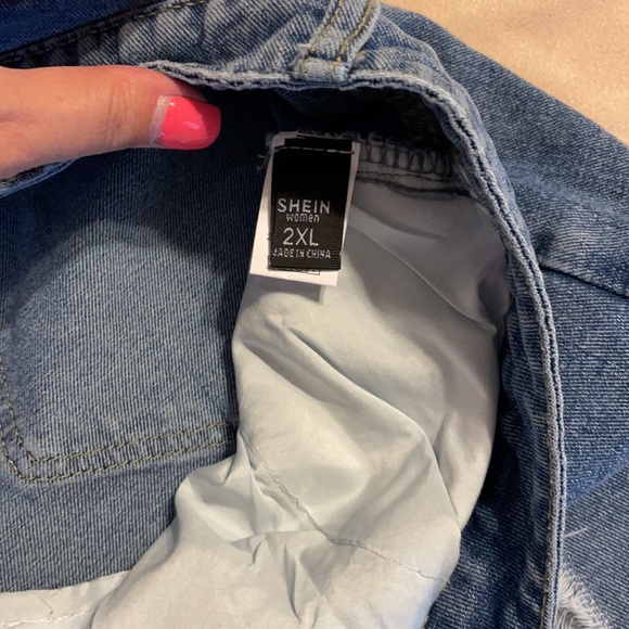 NWOT* SHEIN Plus Size 2XL Shorts - Picture 4 of 4